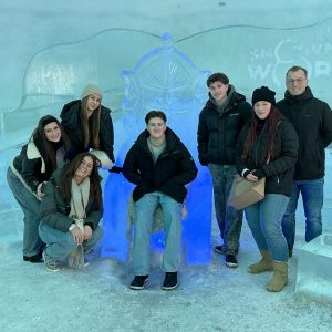 Groepsfoto studenten naar Finland